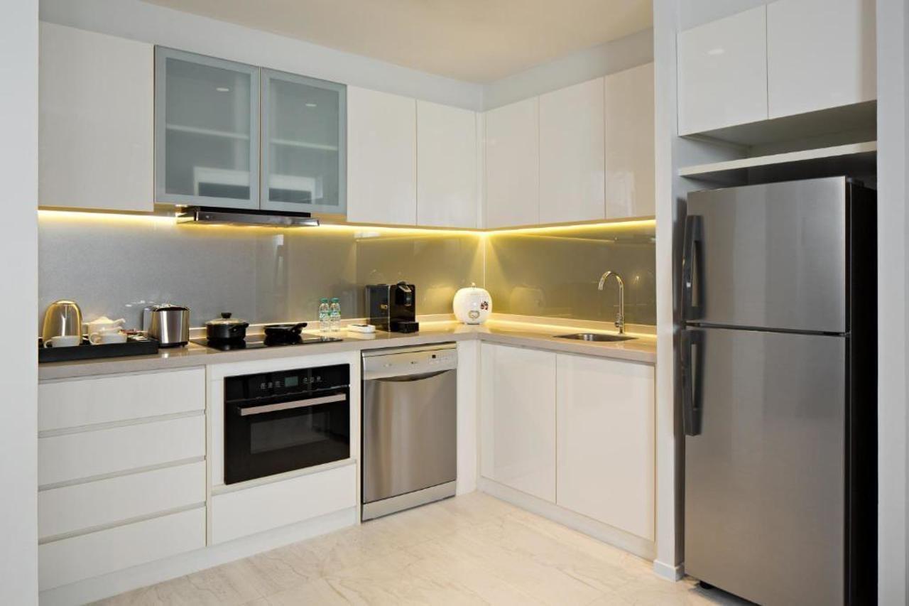 Oakwood Hotel & Residence Surabaja Zewnętrze zdjęcie
