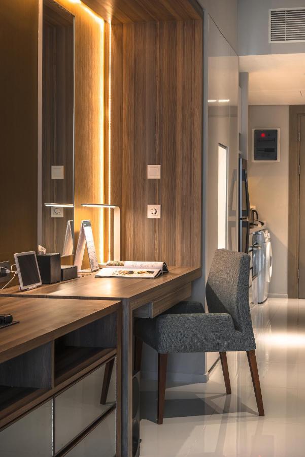 Oakwood Hotel & Residence Surabaja Zewnętrze zdjęcie
